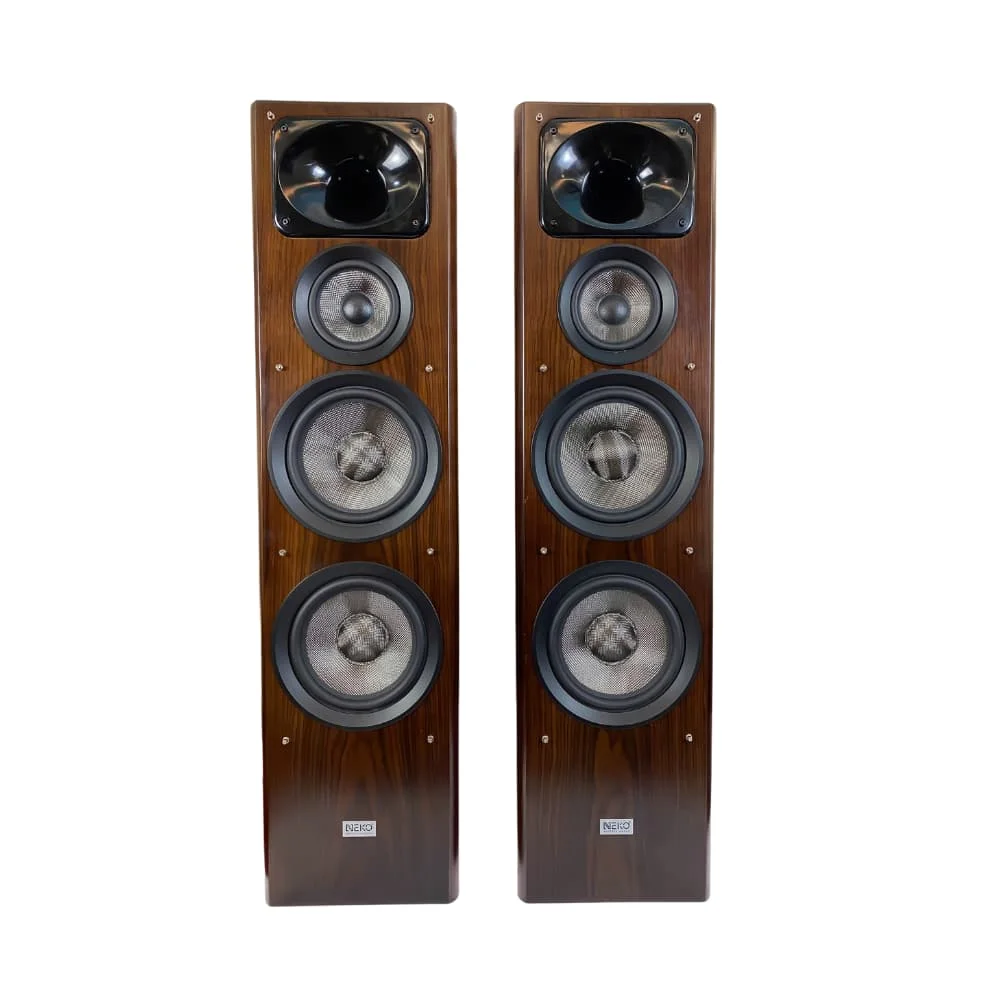 HE220 sở hữu hệ thống củ loa chất lượng